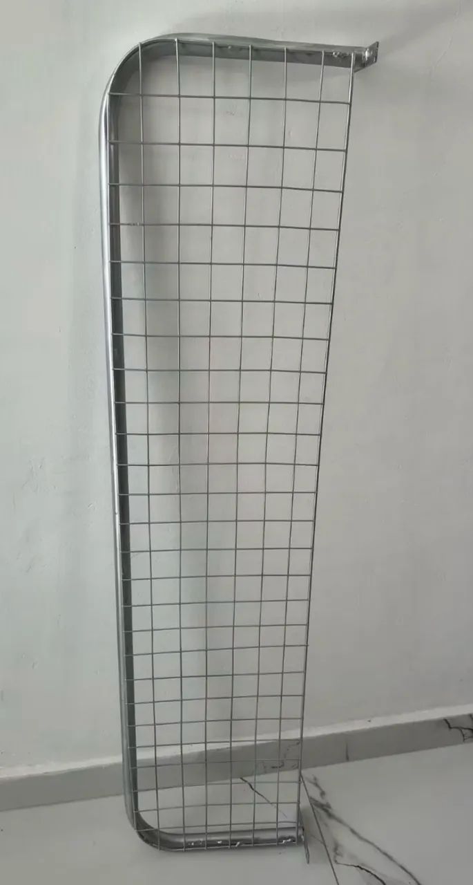 Prateleira Multiuso