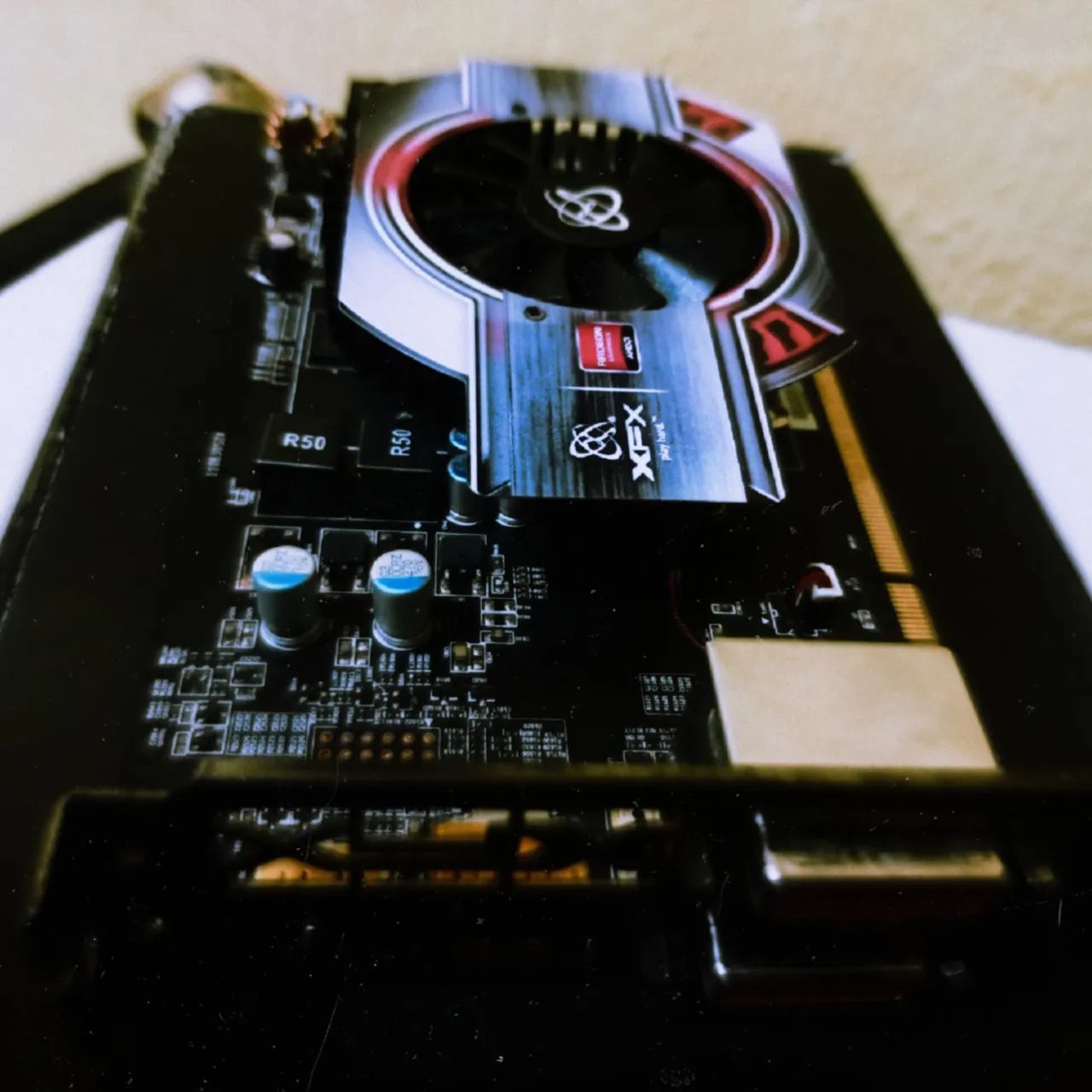 AMD RADEON HD 6670 - Foto 2