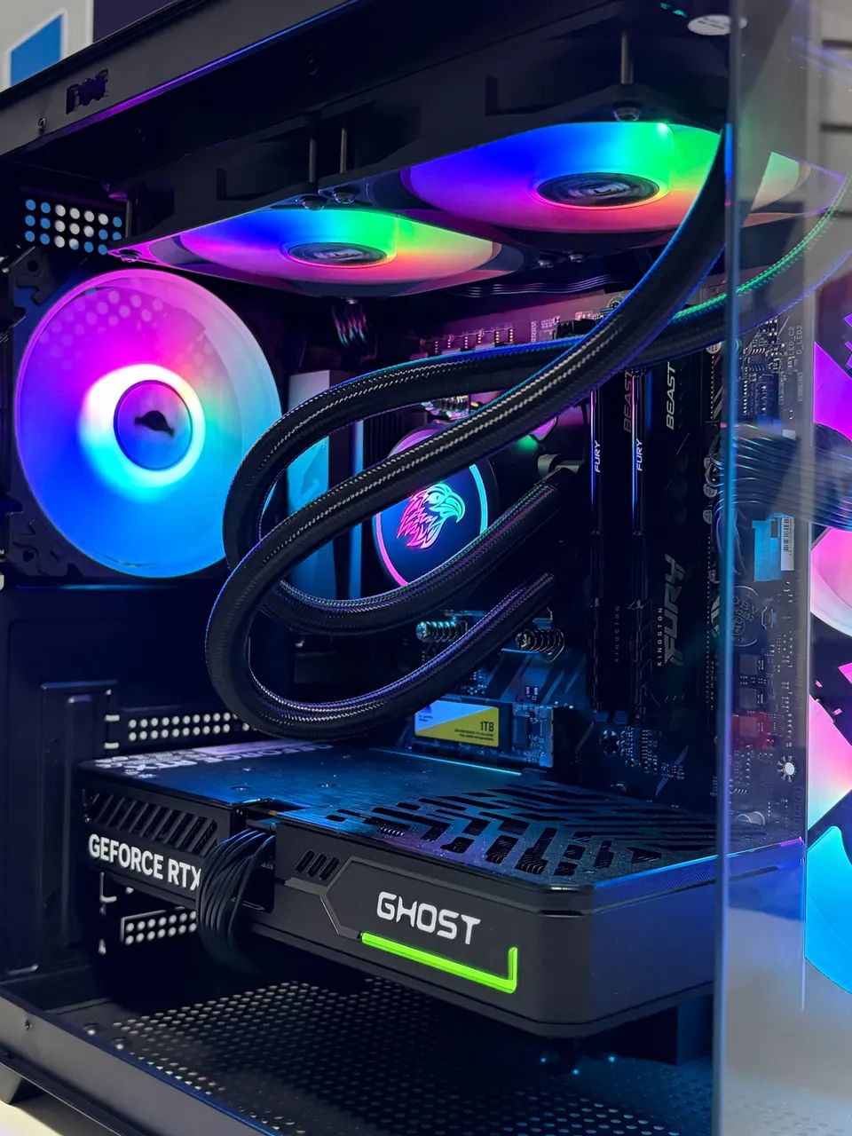 PC Gamer Ryzen 7 5700X / 32GB / RTX 5060 8GB Ghost - Foto 2