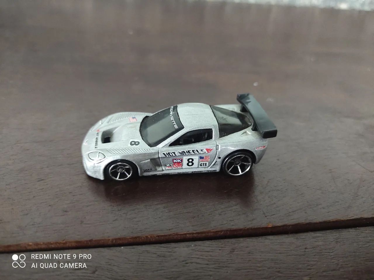 Hot Wheels Corvette C6R 2006 First Editions - Foto 4