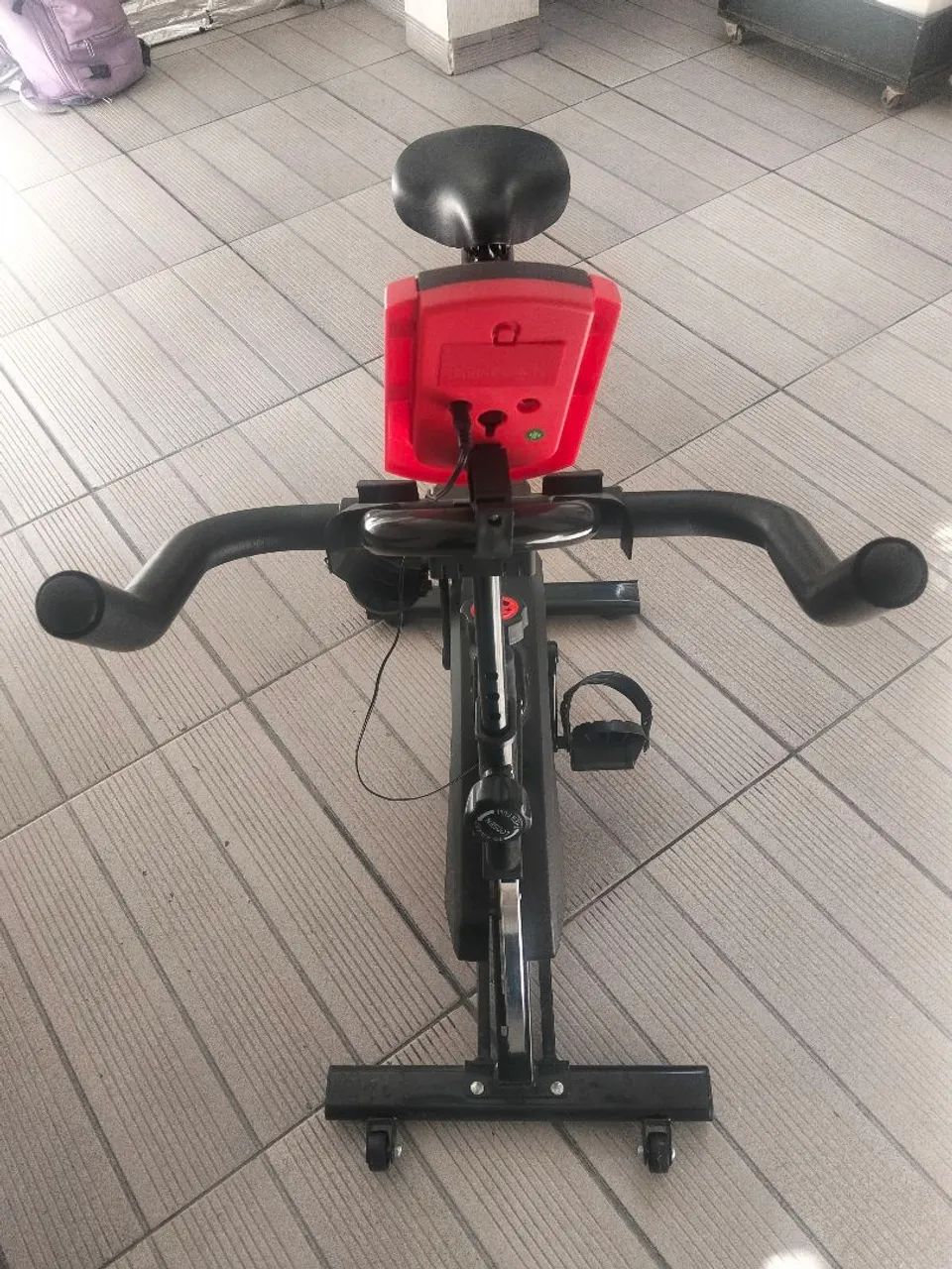 Bicicleta ergométrica nova - Foto 3