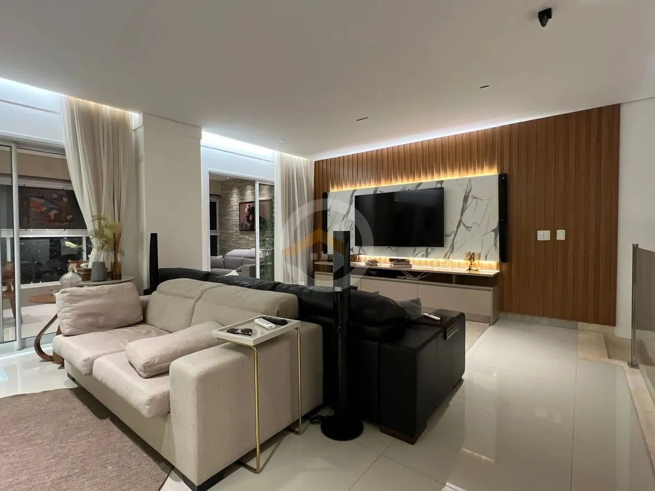 Apartamento Duplex 4 Suítes no Marista - Foto 4