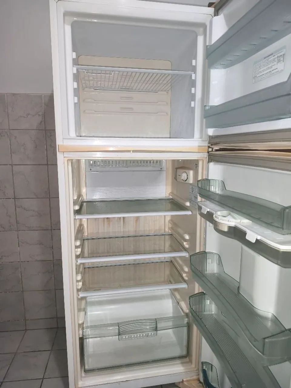 Geladeira Eletrolux  - Foto 3
