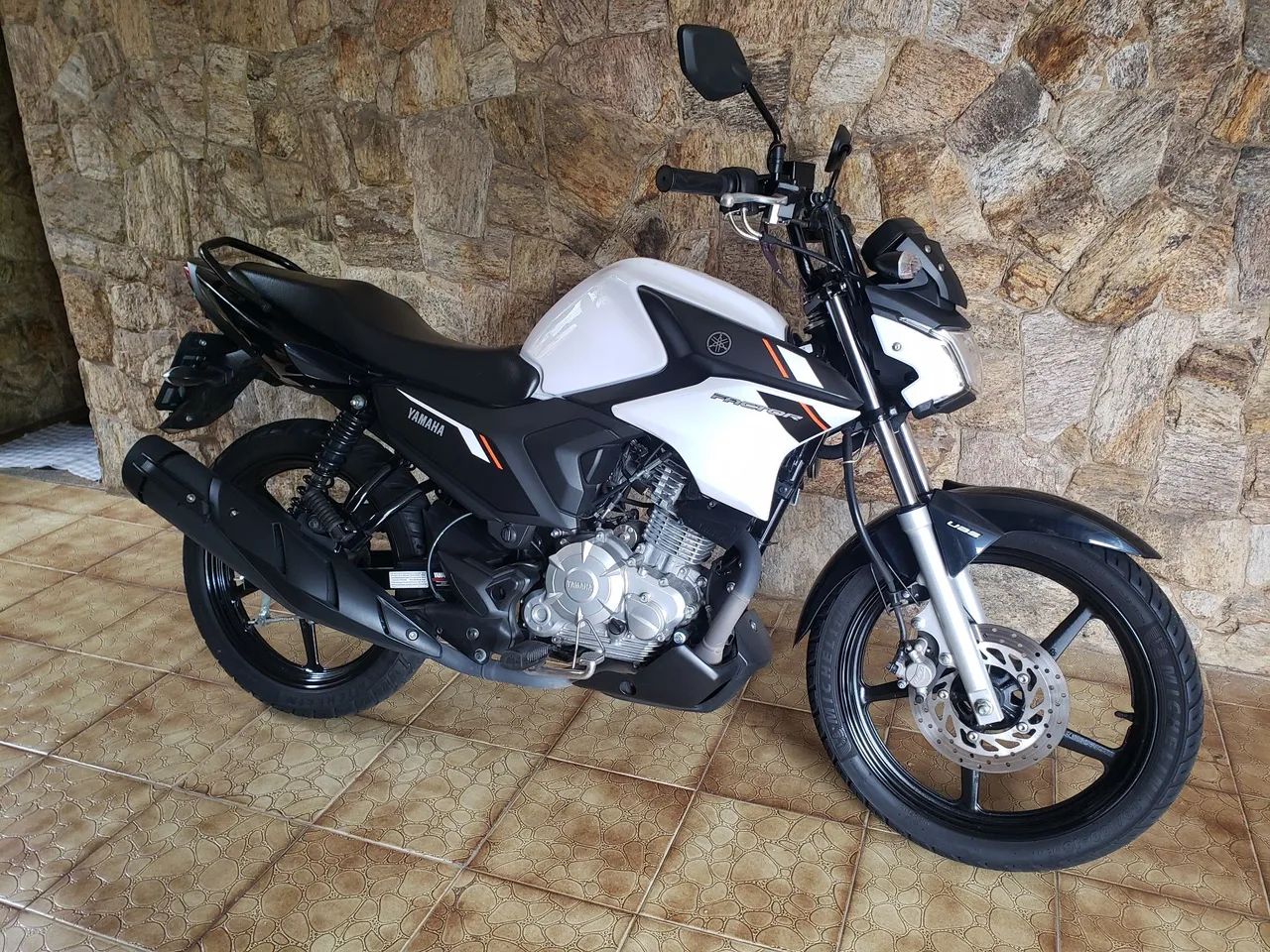 Vendo Factor 150 - Ano 2025 - Único dono