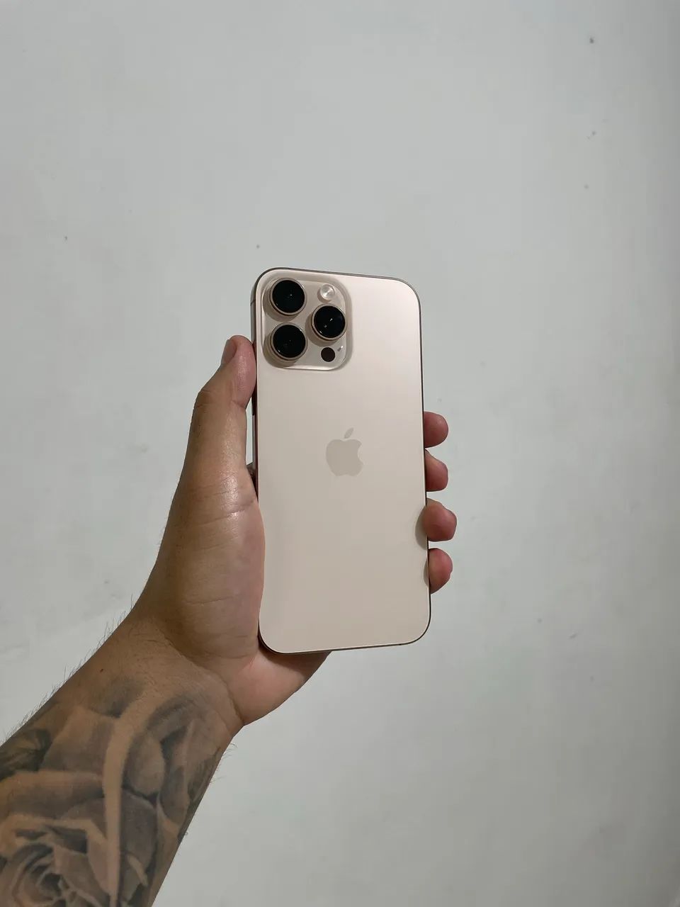 IPHONE 16 PRO MAX 256 GB 