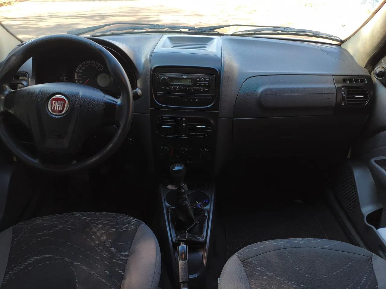 Fiat Strada Working 1.4 MPI Fire Flex 8V CD 2015 - Foto 4