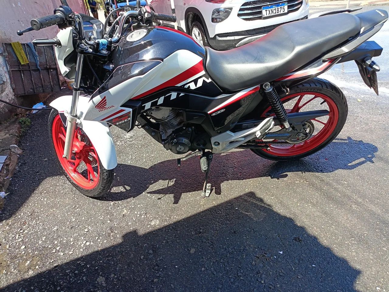 Titan S novinha - Foto 2