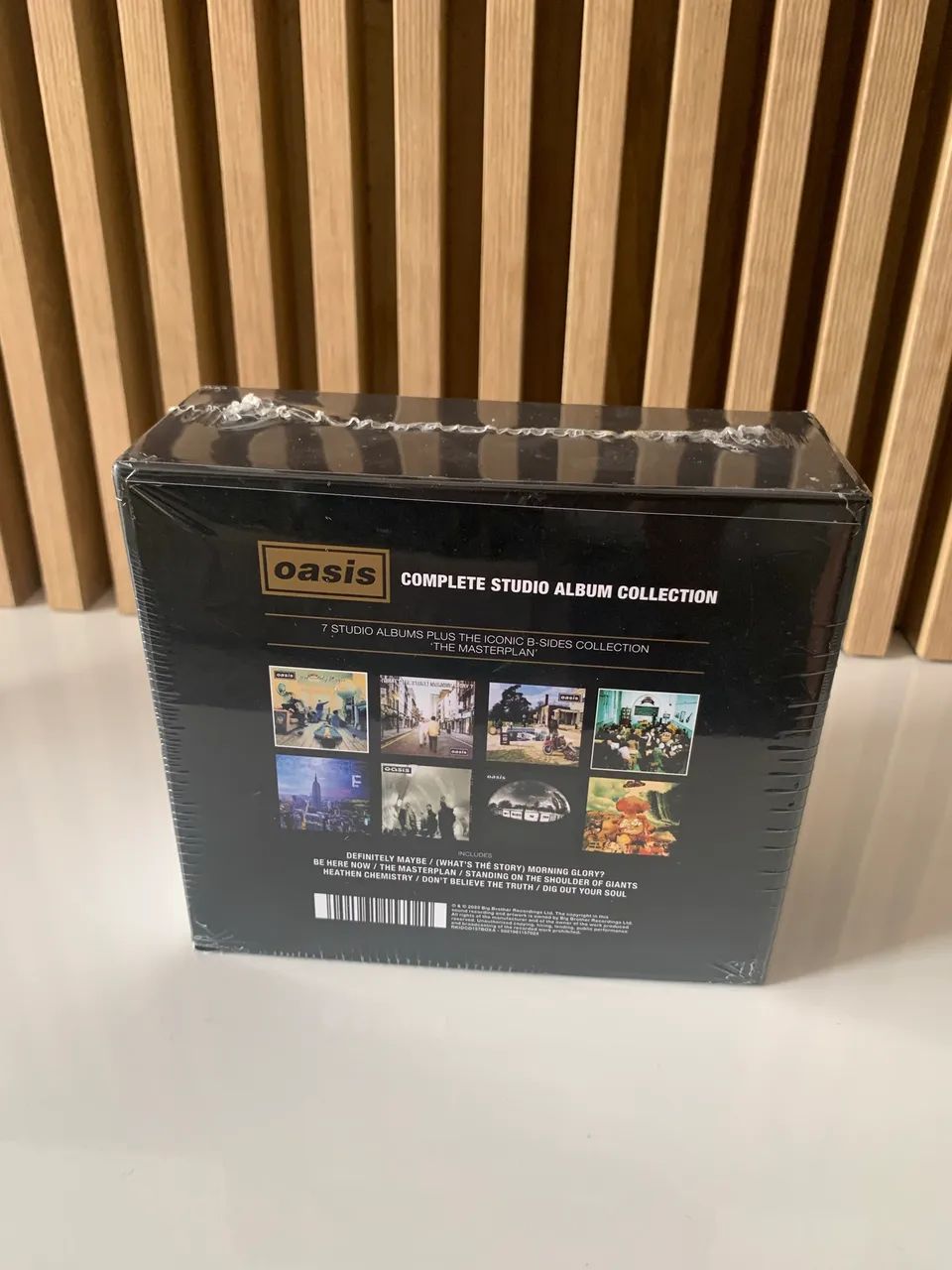 Oasis - Complete Studio Album Collection - Edição exclusiva com CDs dourados  - Foto 4