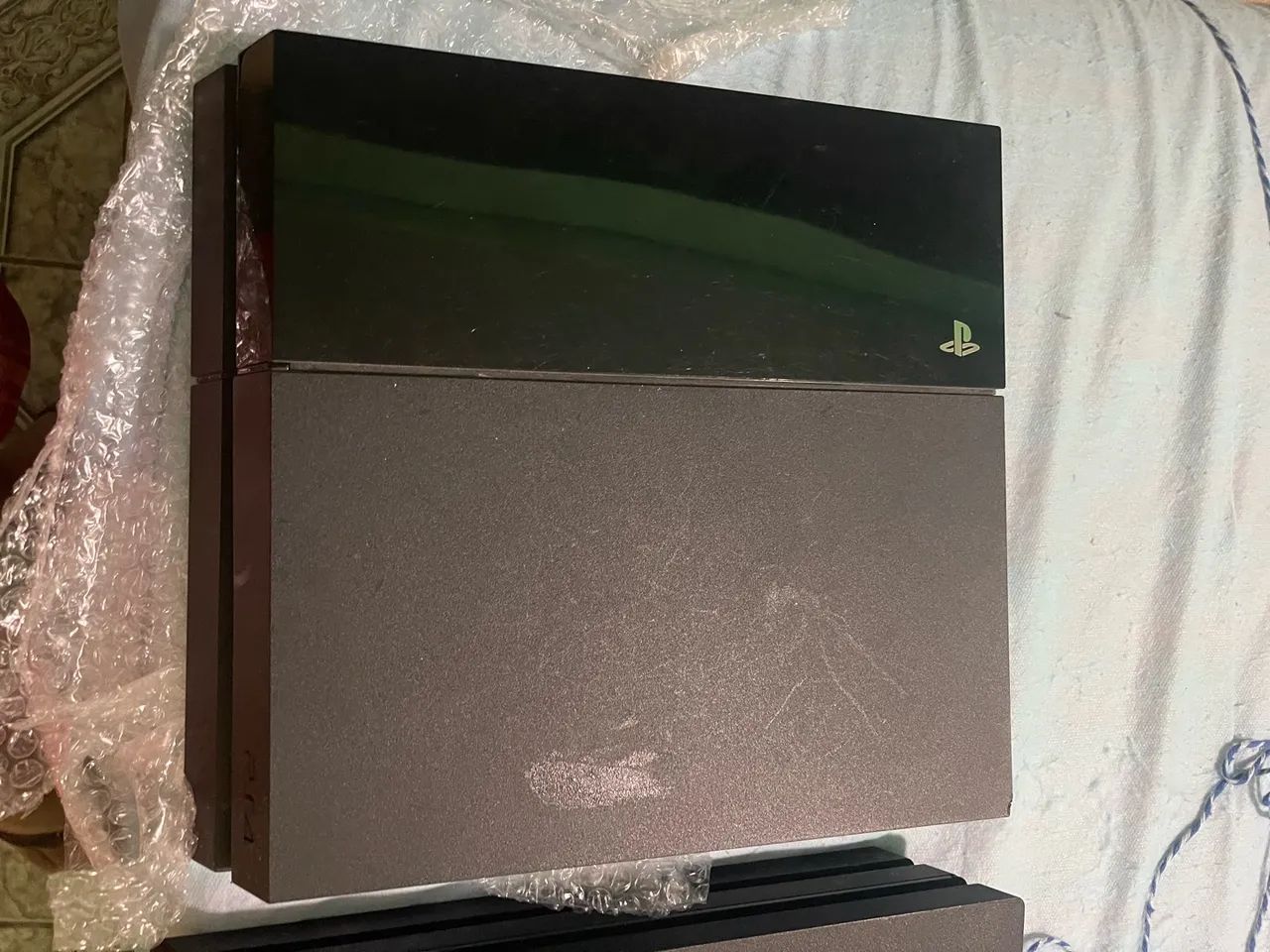 PS4