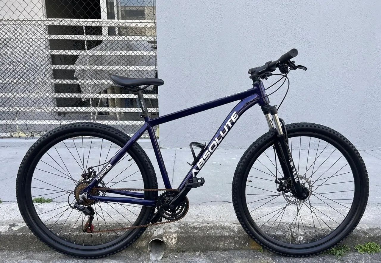 Bicicleta Absolute Aro 29 - Freio a Disco / 21 Marchas (Excelente Estado)