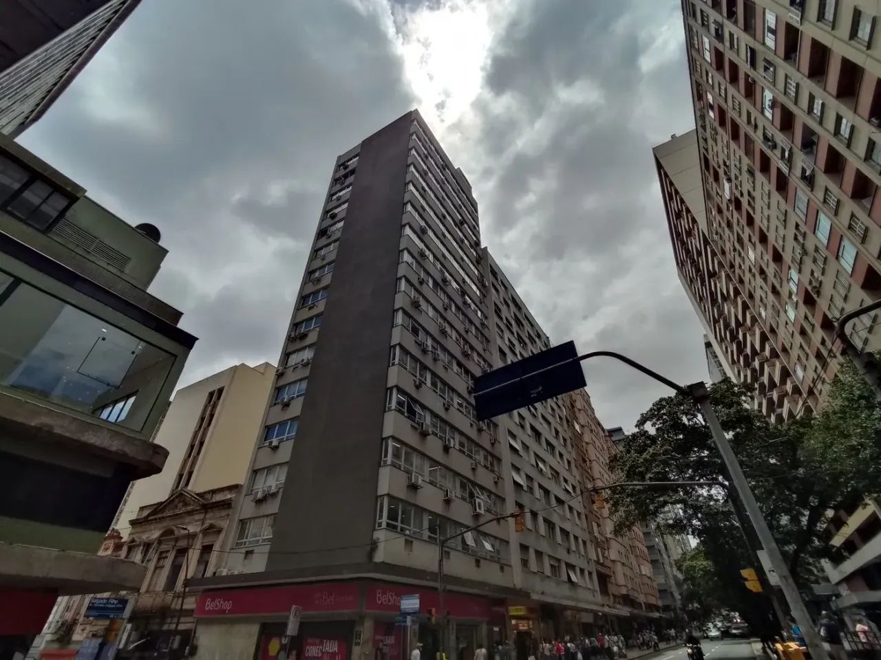 SALAS COMERCIAIS NA SALGADO FILHO