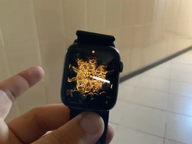 ? Apple Watch Series 4 - 44mm GPS | Original Apple