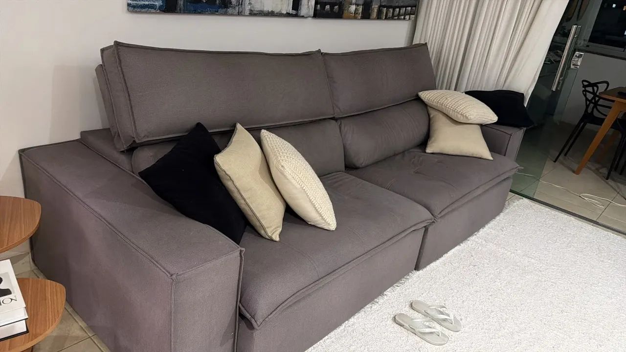 Sofa super novo... 4 lugares!