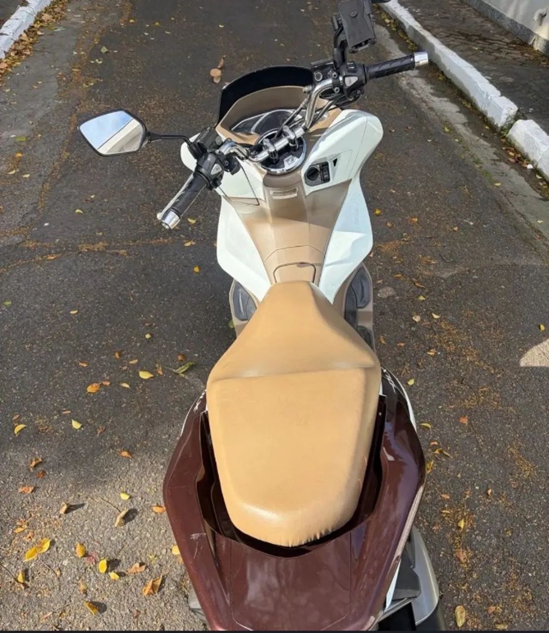 Pcx DLX COM ABS 2021 - Foto 2