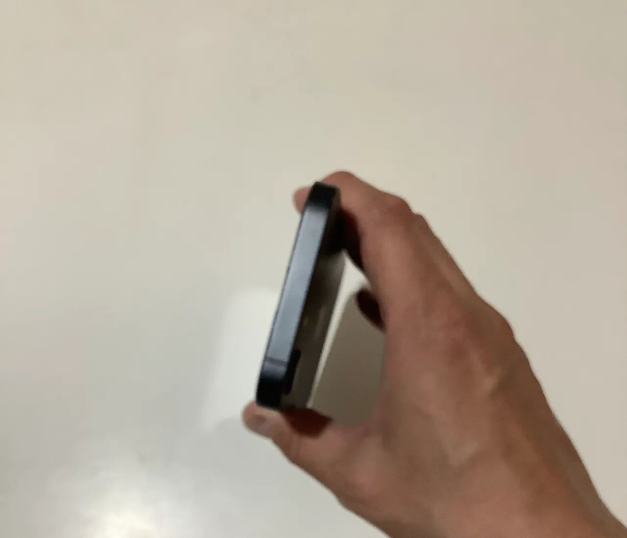 Iphone 16e  - Foto 2