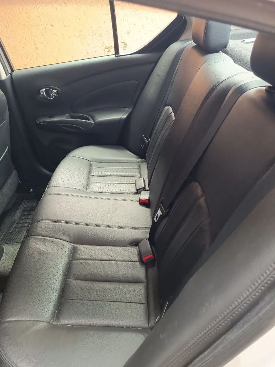 Nissan Versa Unique 1.6 16V Flex 4P Mec. 2016 - Foto 5