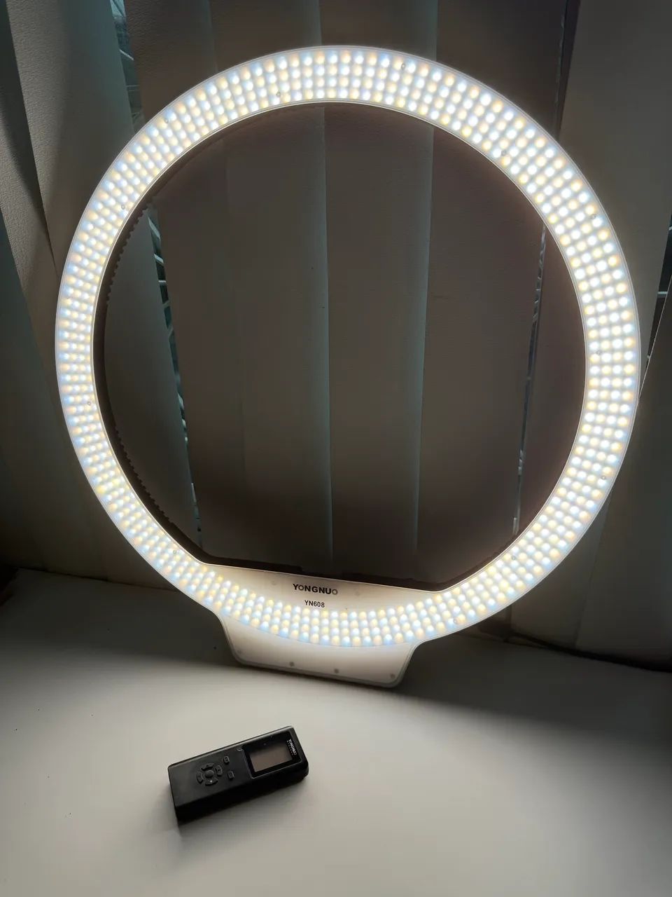 LED Ringlight Yongnuo  - Foto 2