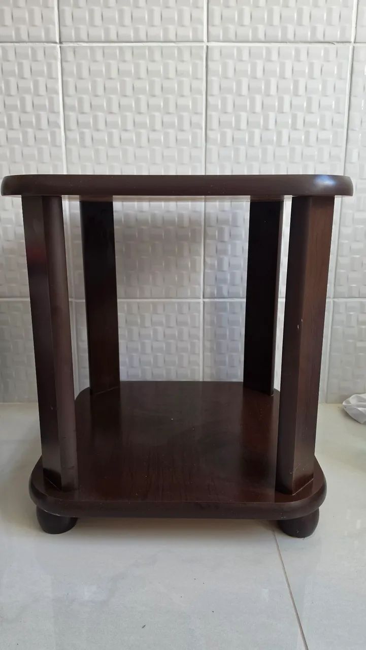 Mesa de centro em madeira