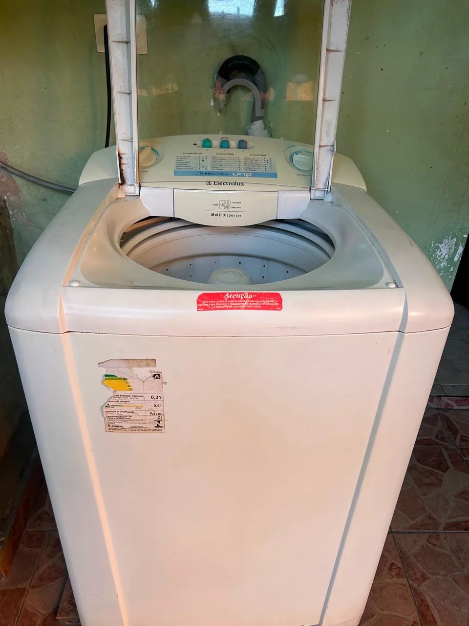 Máquina de lavar 10k eletrolux com defeito  - Foto 4