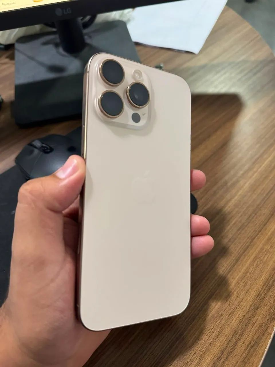 iPhone 16 pro Max 256gb - Foto 2