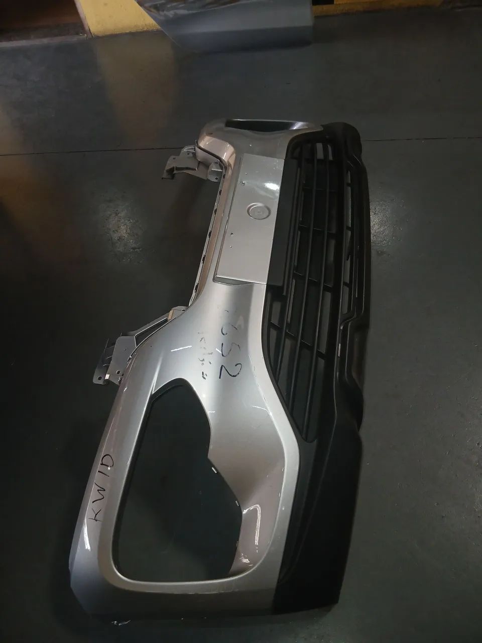 Parachoque dianteiro renault kwid - Foto 2
