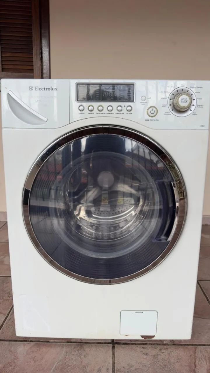 MÁQUINA LAVA E SECA ELETROLUX 9KG