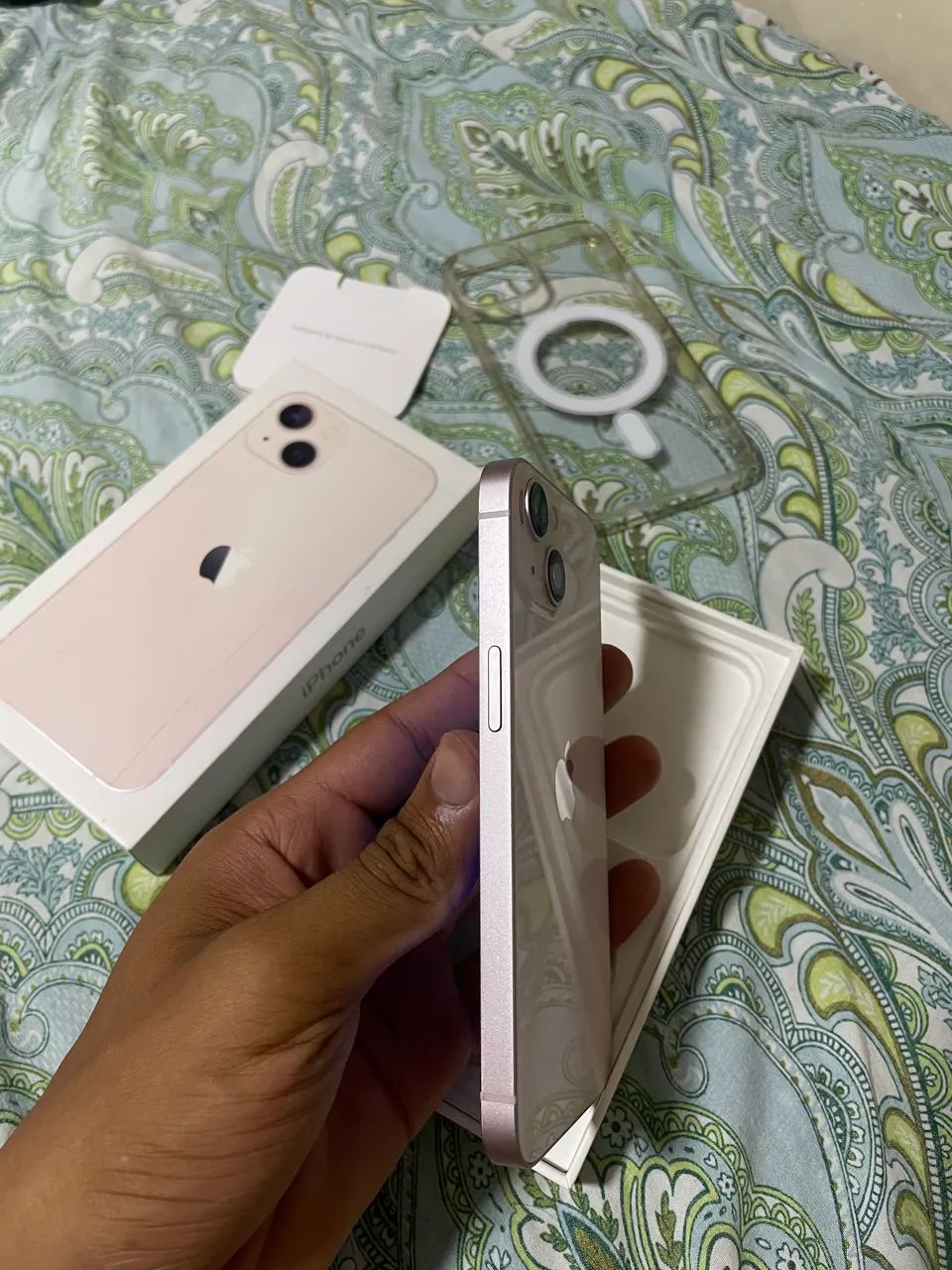 iPhone 13 - MUITO NOVO  - Foto 3