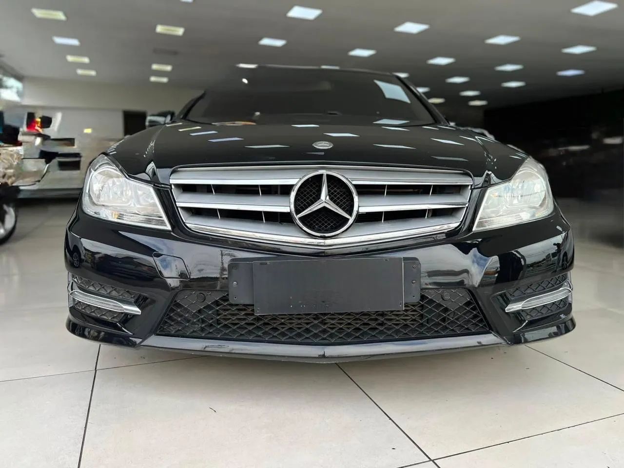 Mercedes-Benz C-180 C-180 CGI Sport 1.6 TB 16V 156cv Aut. 2014