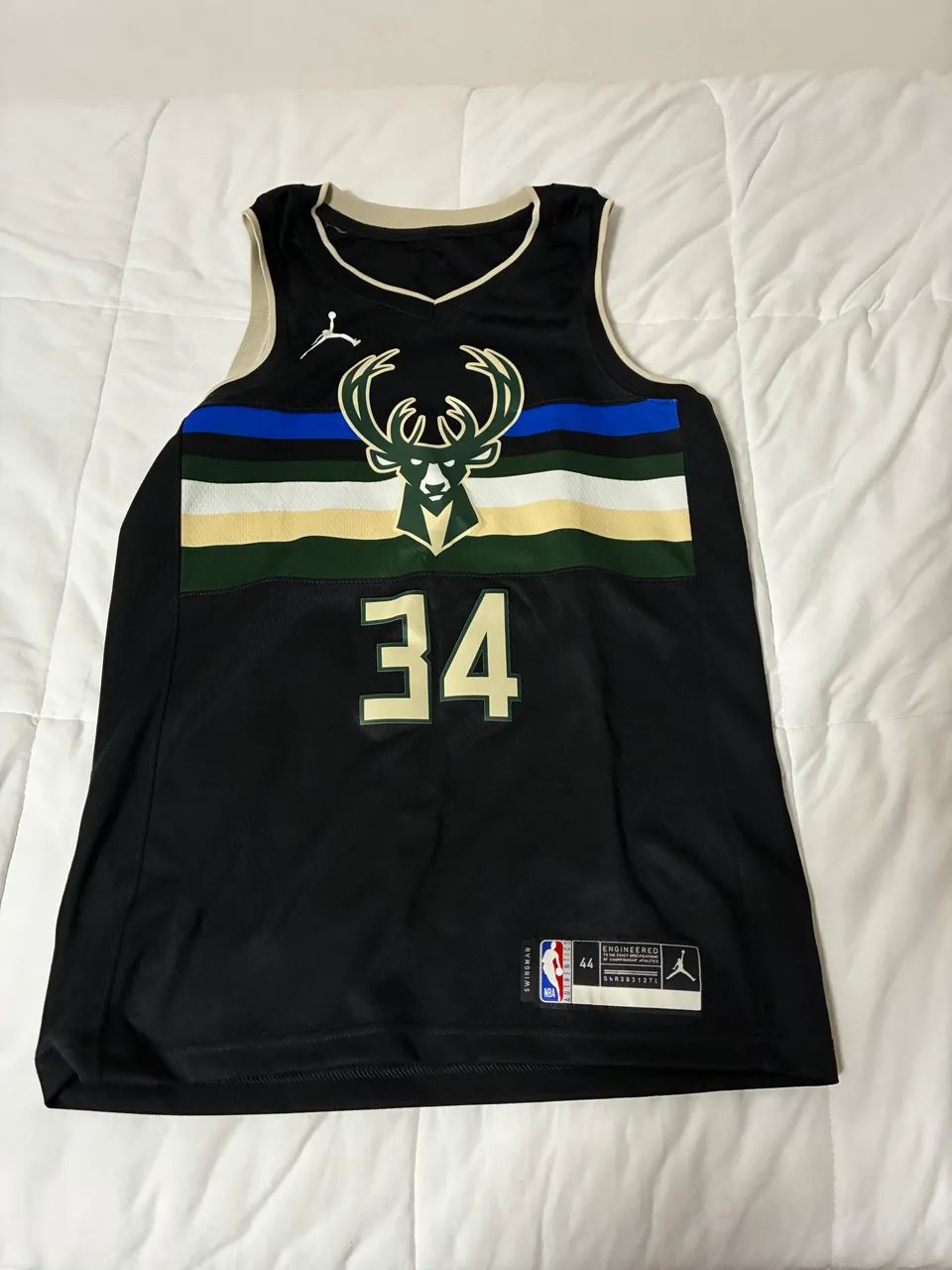 JERSEY NBA - MILWAUKEE BUCKS ?