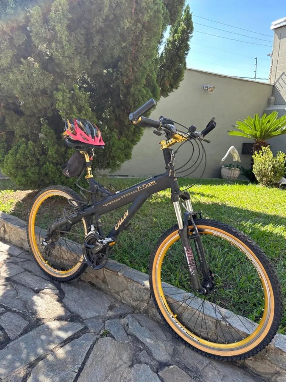 Mountain Bike Monark - Preta com Dourado - Foto 3