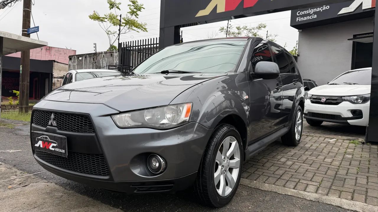 Mitsubishi Outlander OUTLANDER 2.4 16V 170cv Aut. 2010