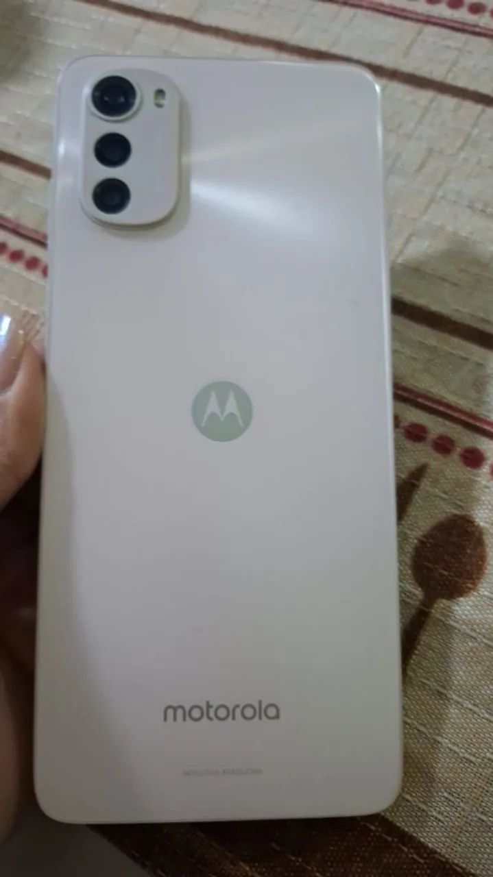 Celular E32 - Foto 2