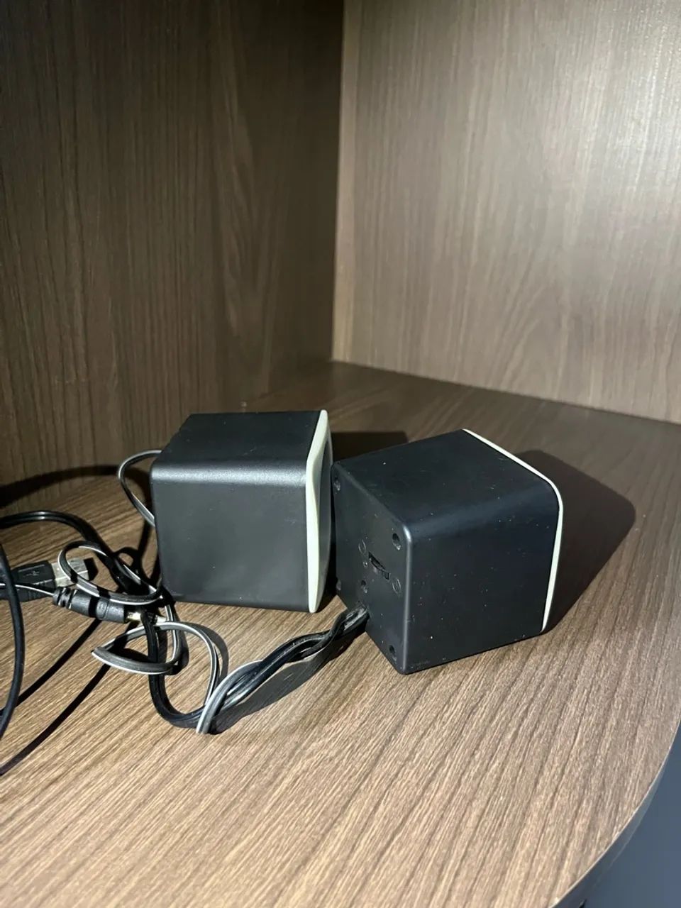 Caixinha de Som para PC/Notebook - Conexão USB e P2 - Foto 3