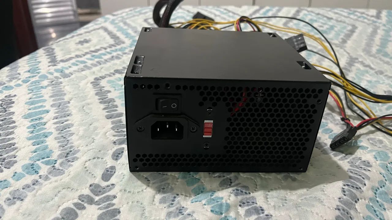 Fonte 600W442876810757427202