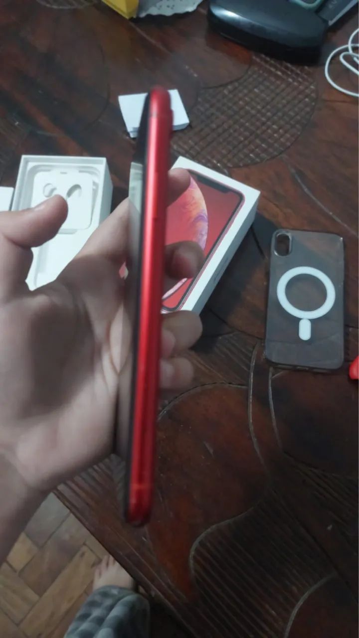 iPhone XR vermelho 128gb - Foto 3