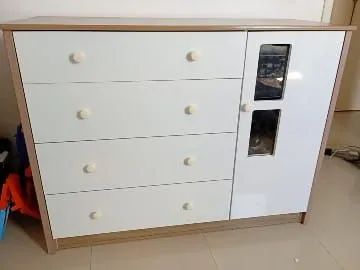 Vendo Cômoda 