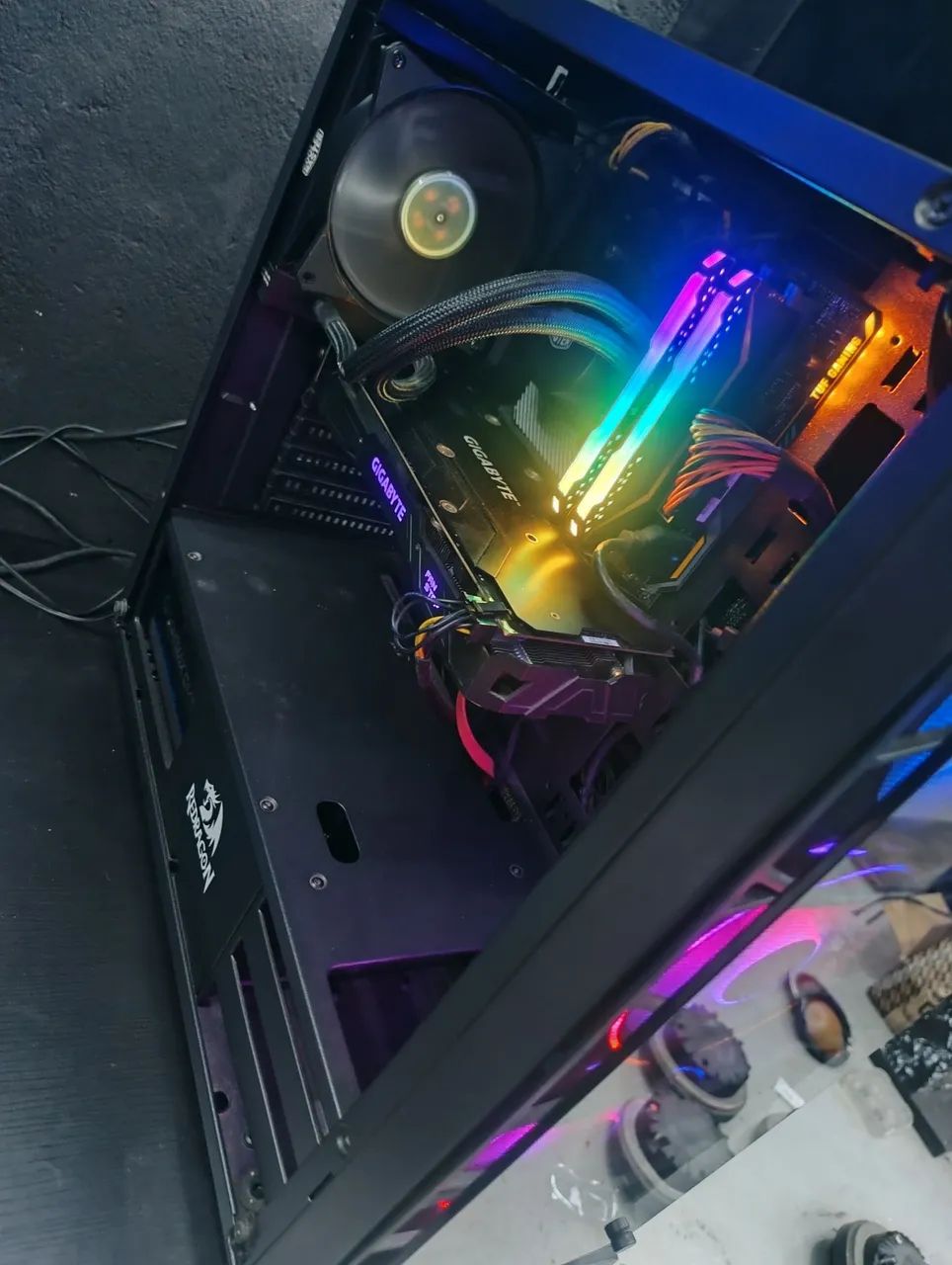 Cpu gamer core i7 8700, GTX 1070, 16 GB ram  - Foto 3