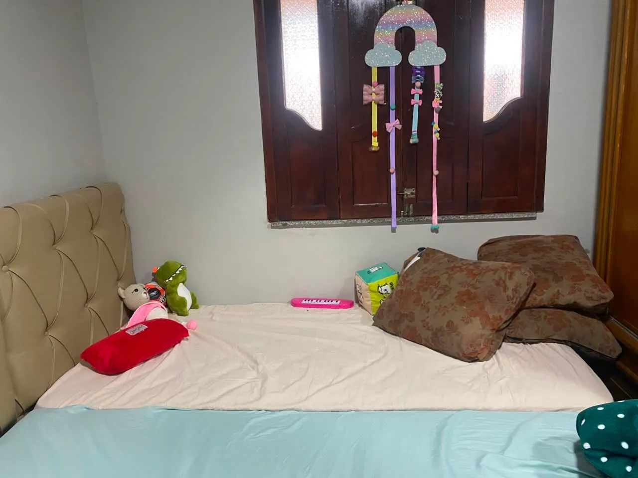 cama solteiro com baú 