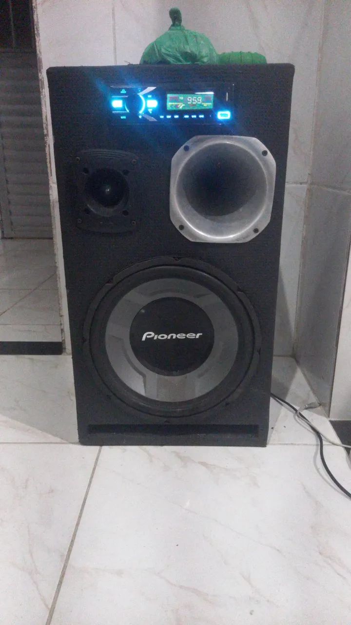 Caixote de som para vender 1.400