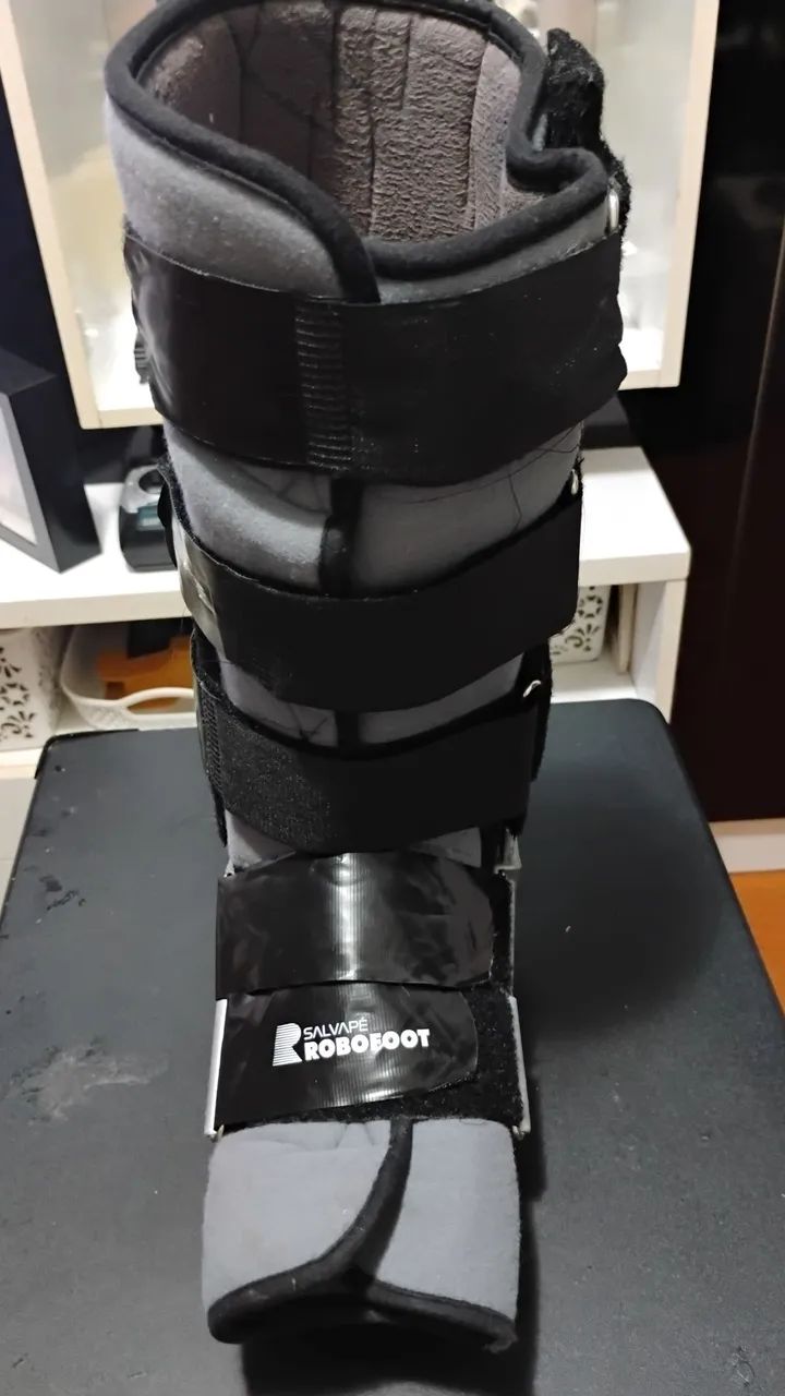 BOTA ORTOPÉDICA ROBOFOOT SALVAPÉ