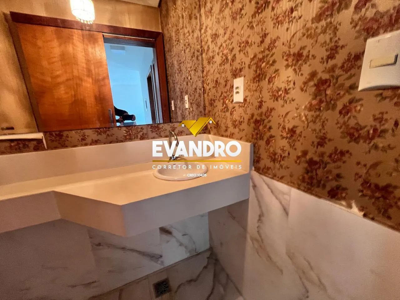 Residencial e Comercial para Venda em Cuiabá, Boa Esperança, 3 dormitórios, 2 suítes, 3 ba - Foto 2
