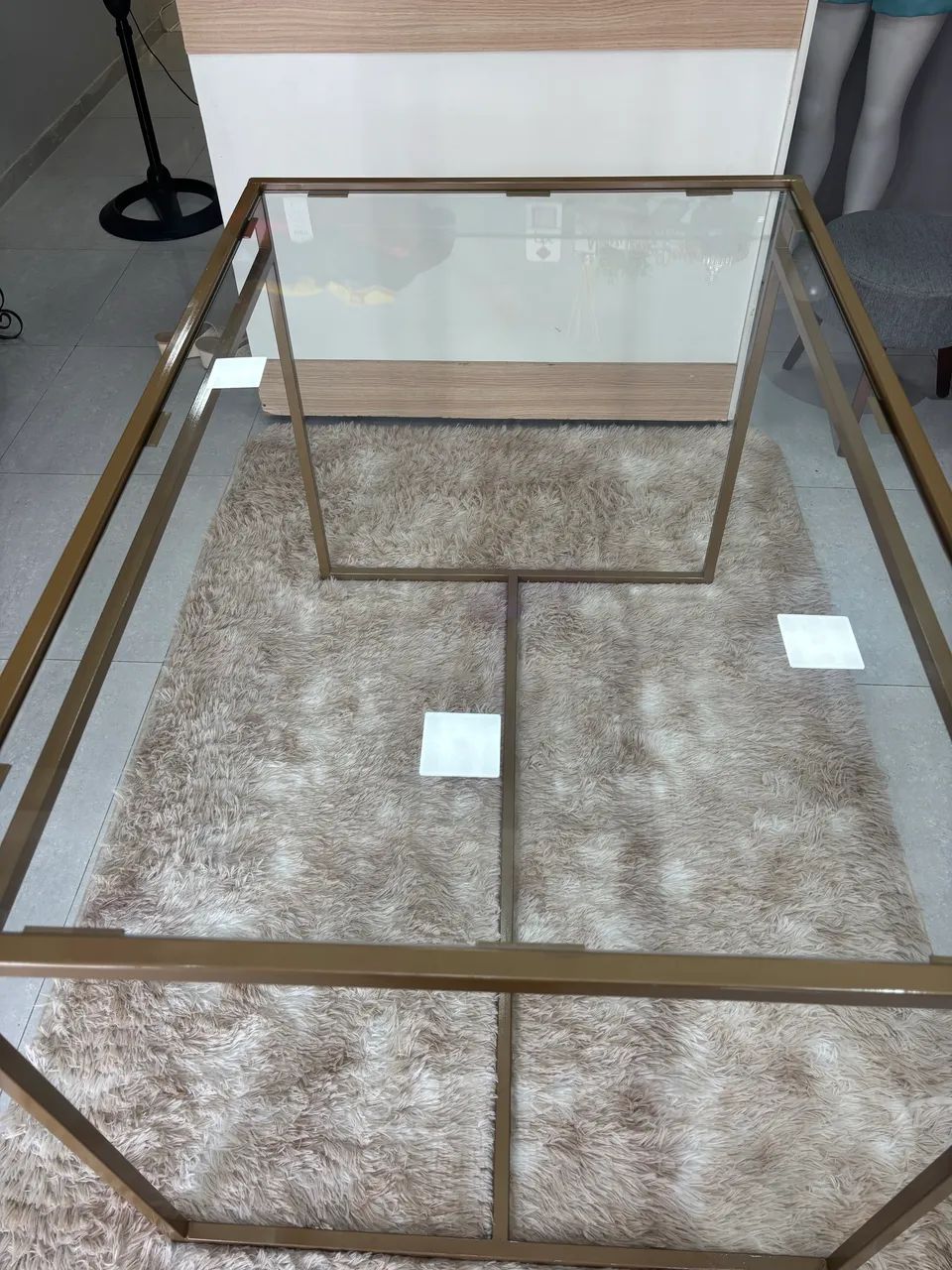 Vendo mesa para loja em Metalom seminova - Foto 3