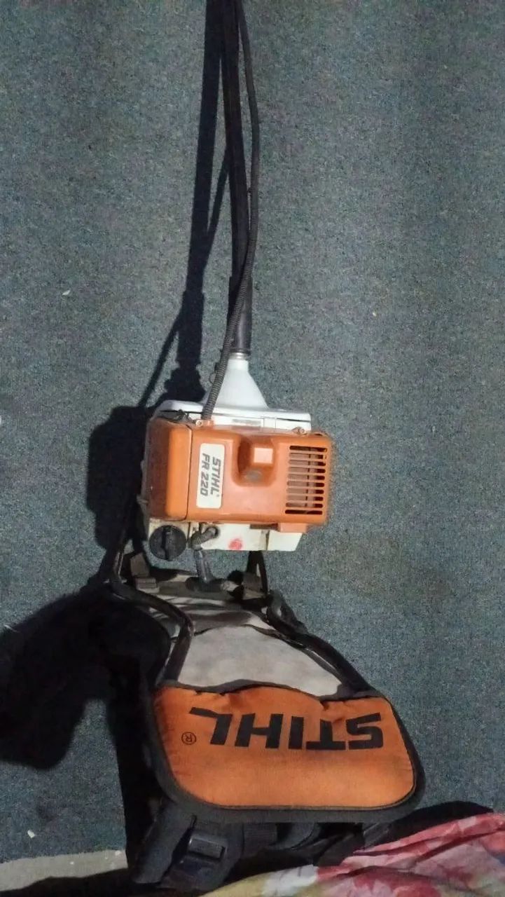 roçadeira costal STIHL FR 220 (USADO). - Foto 2