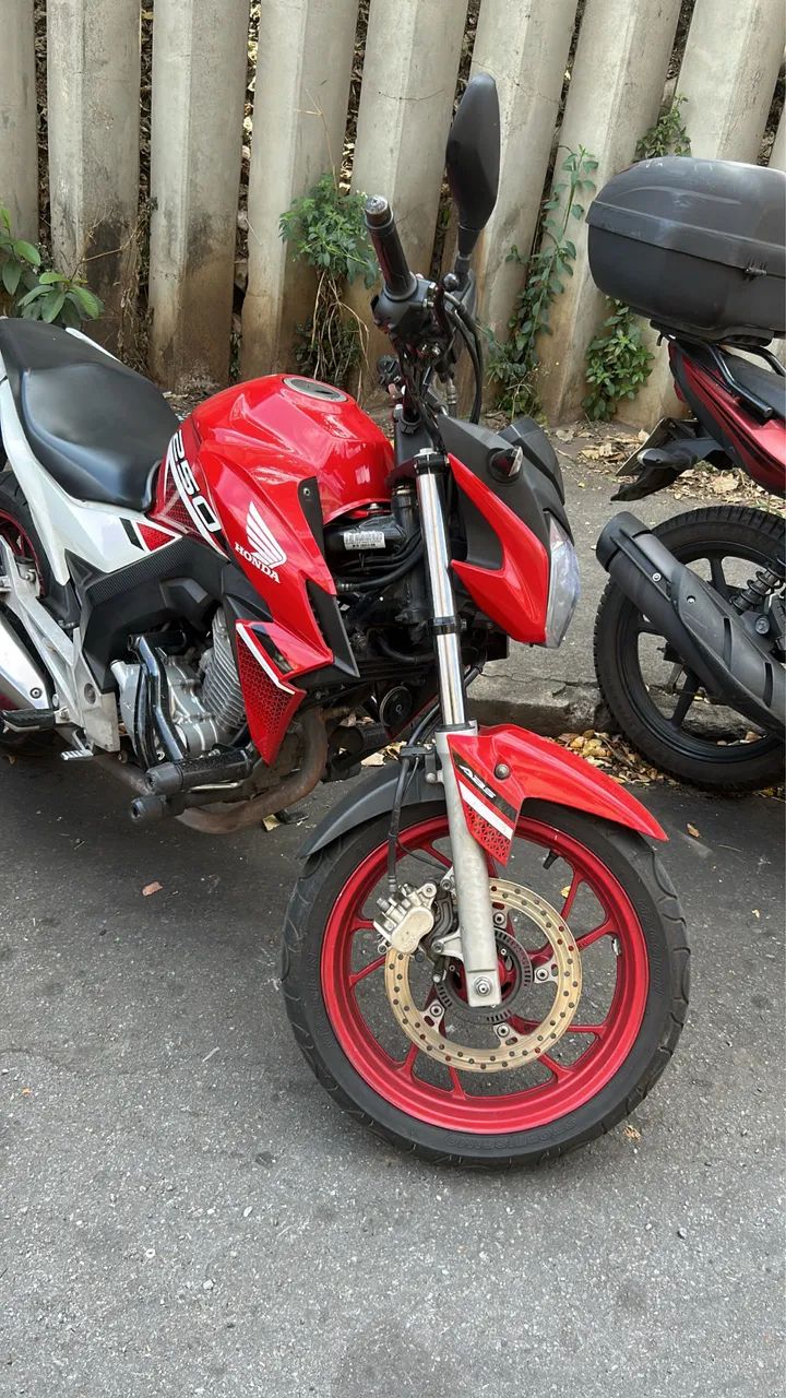 Cb Twister  - Foto 2