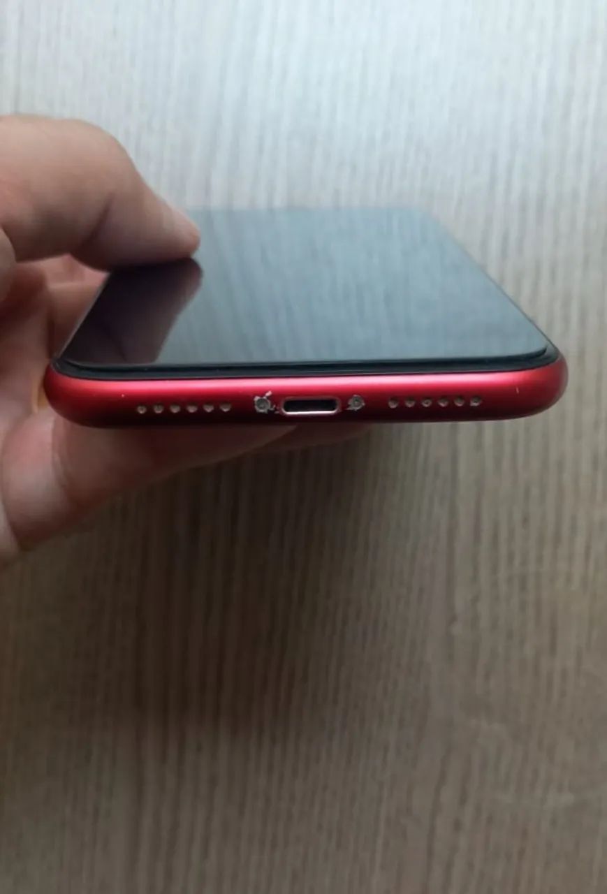 iPhone XR - 128 Gb - Product Red - Foto 2