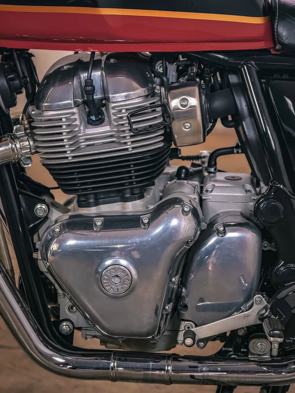 ROYAL ENFIELD INTERCEPTOR 650 - 2024  - Foto 3