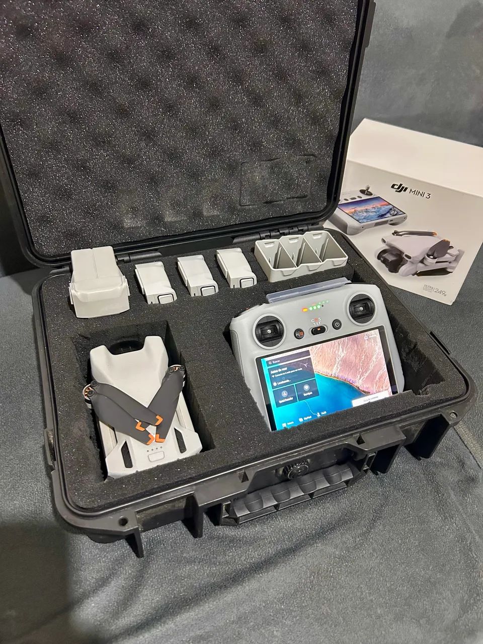 DJI Mini 3 Combo Completo: Controle c/ Tela + 4 Baterias + Maleta Rígida (Homologado)