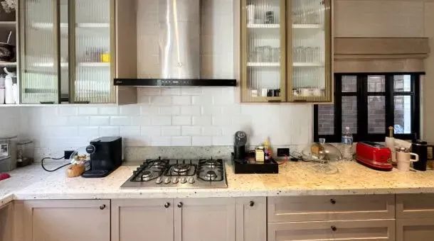 Imóvel para aluguel tem 350 metros quadrados com 4 quartos - Foto 5