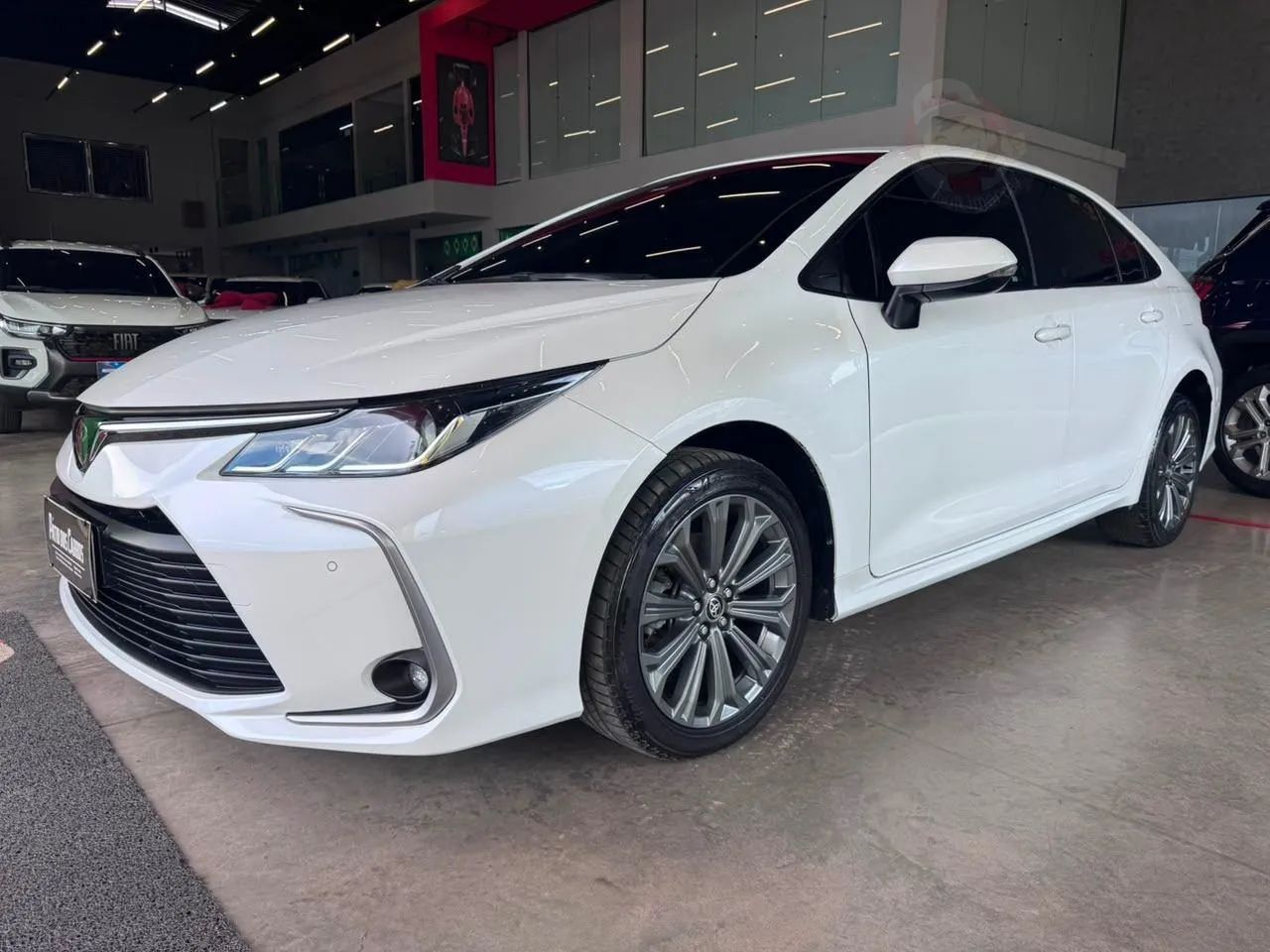 Toyota Corolla XEI 2.0 Flex 16V Aut. 2023 - Foto 2