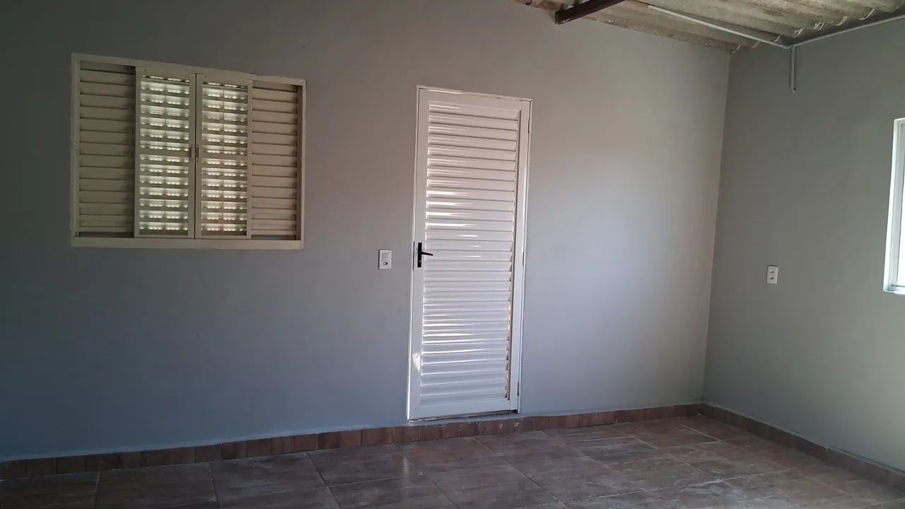 Alugo 2 cômodos grandes - Foto 5